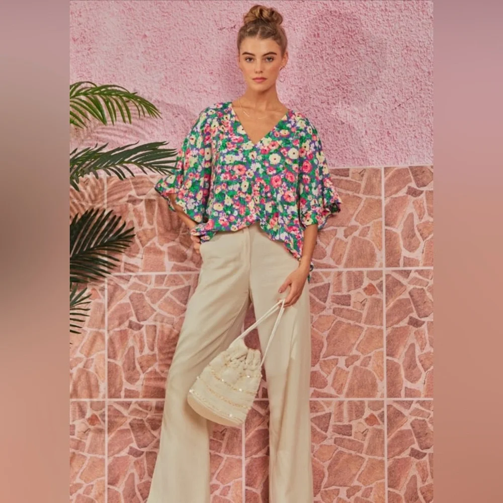 Emily Wonder Ruffled Multicolor Floral Boxy Blouse- 
size L, New Without Tags - Picture 5 of 8